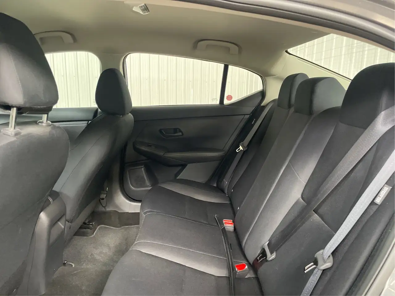 Nissan Sentra снимка Nissan Sentra