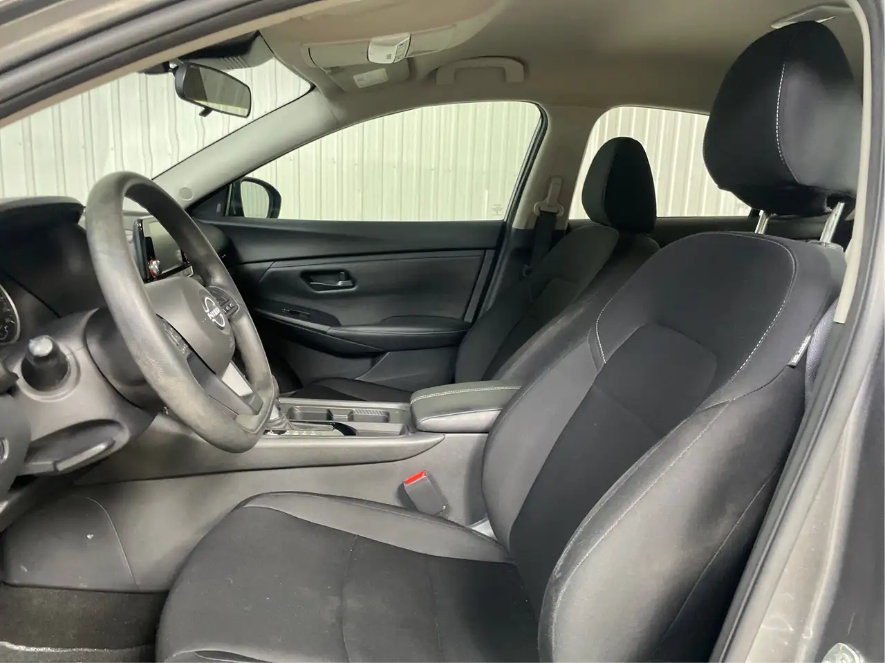 Nissan Sentra снимка Nissan Sentra