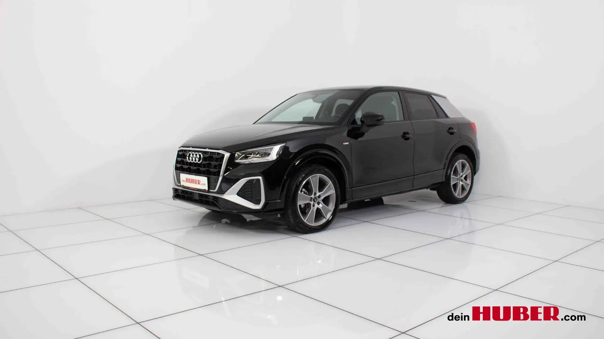 Audi Q2 30 TDI S-line Schwarz - 2