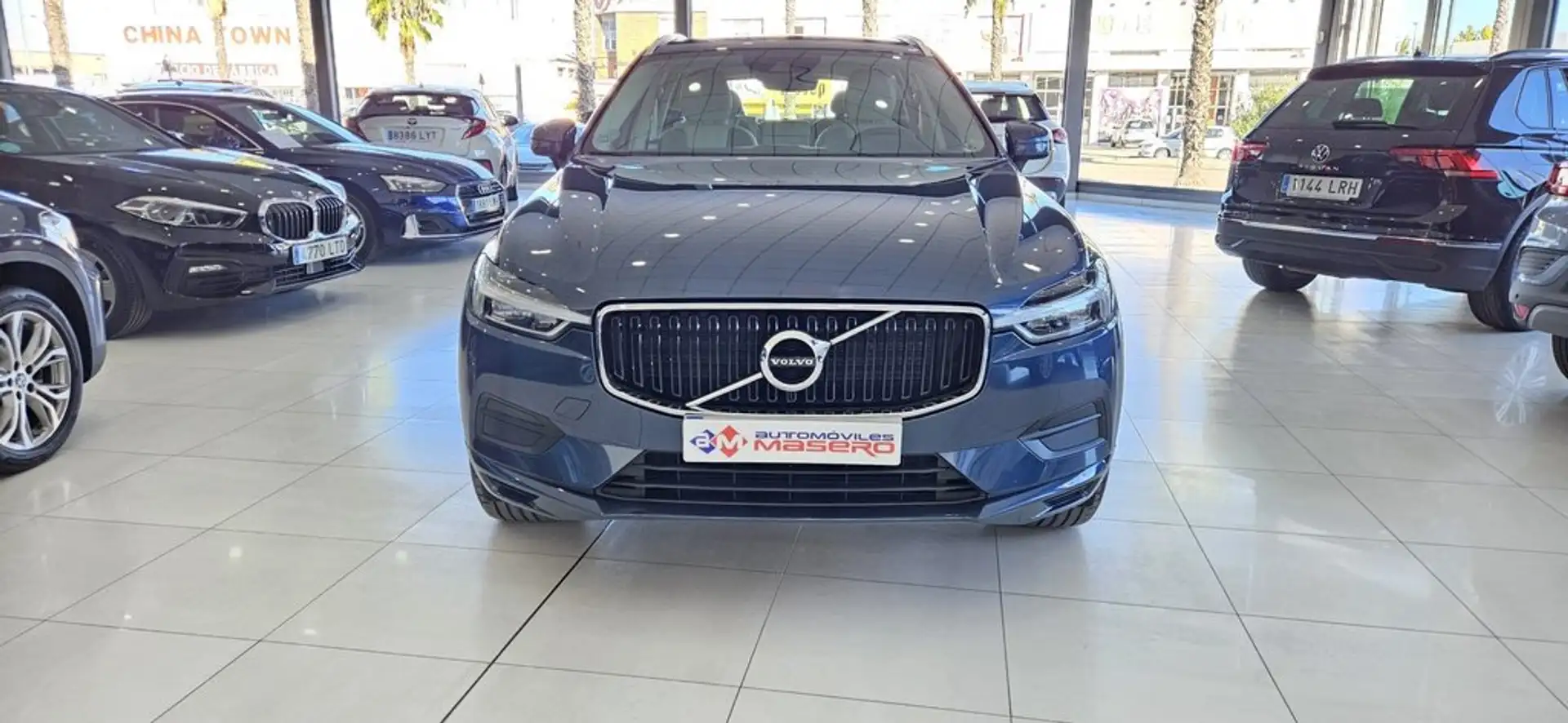 Volvo XC60 2.0 D4 AWD Business Plus Azul - 2