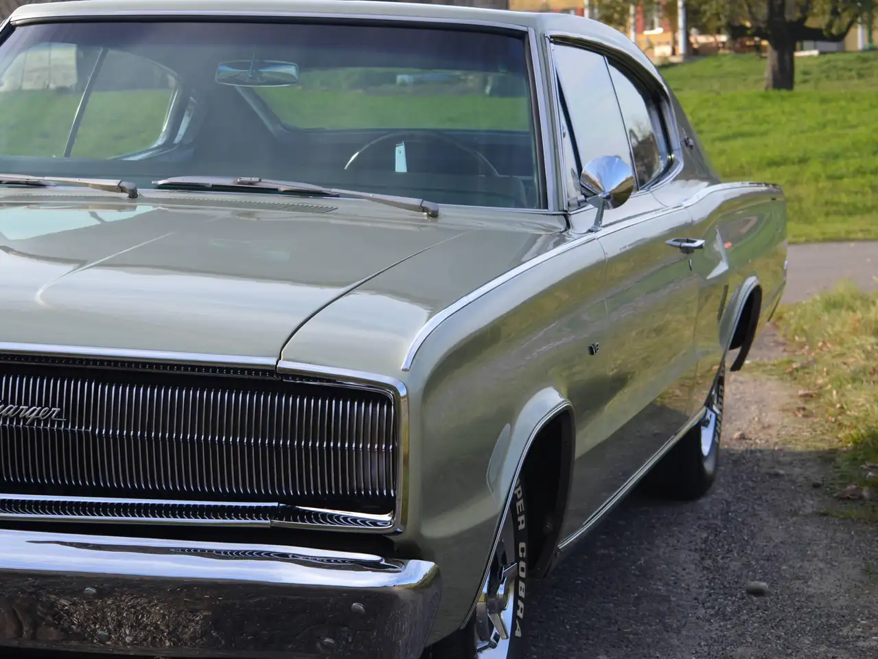 Dodge Charger V8 Fastback, foto 3