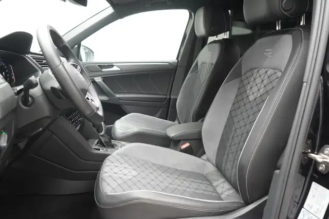 Volkswagen Tiguan view 10