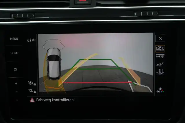 Volkswagen Tiguan view 14