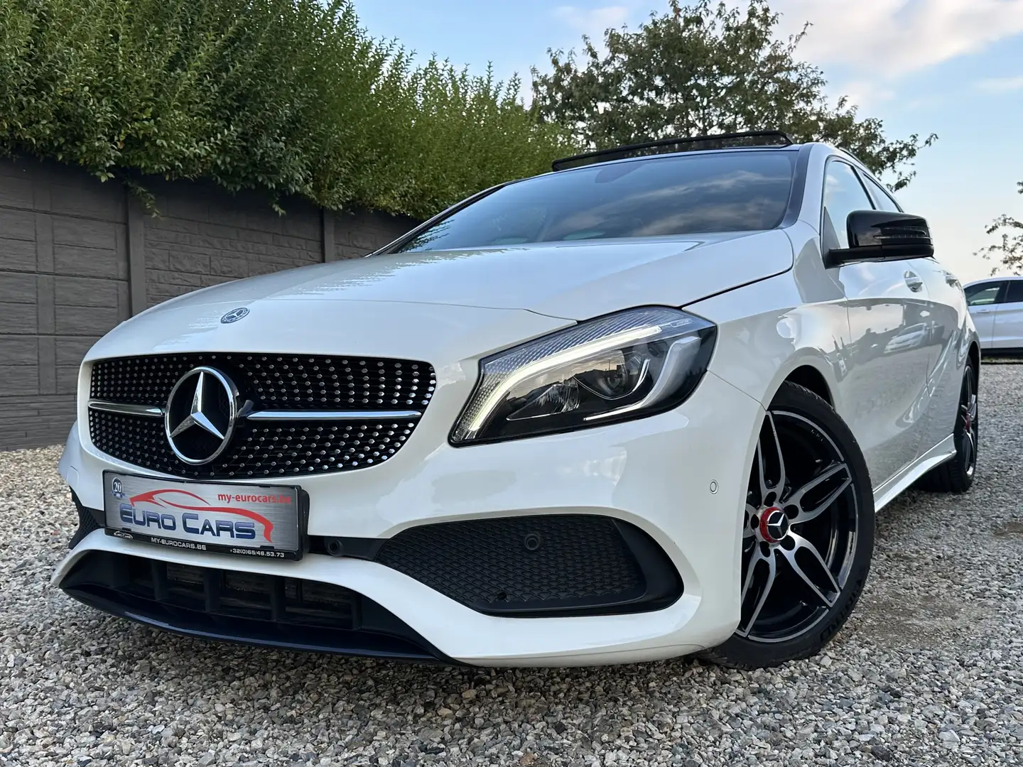 Mercedes-Benz A 180 PACK AMG SHADOW LINE/CUIR/XENON/LED/CAMERA/GPS Blanco - 1
