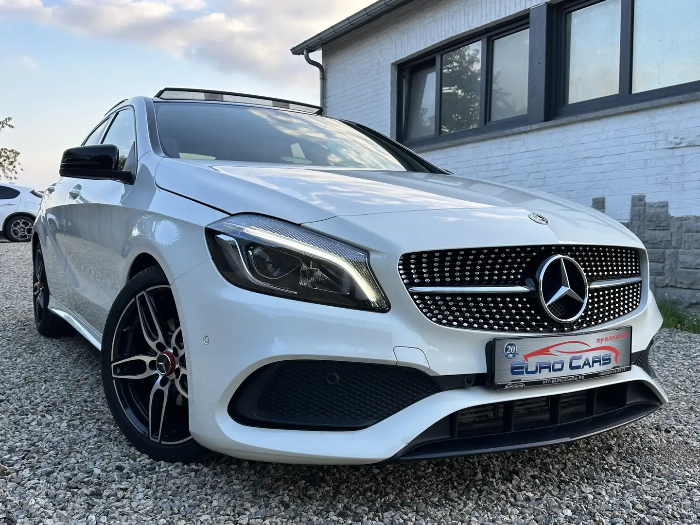 Mercedes-Benz A 180 PACK AMG SHADOW LINE/CUIR/XENON/LED/CAMERA/GPS Blanco - 2