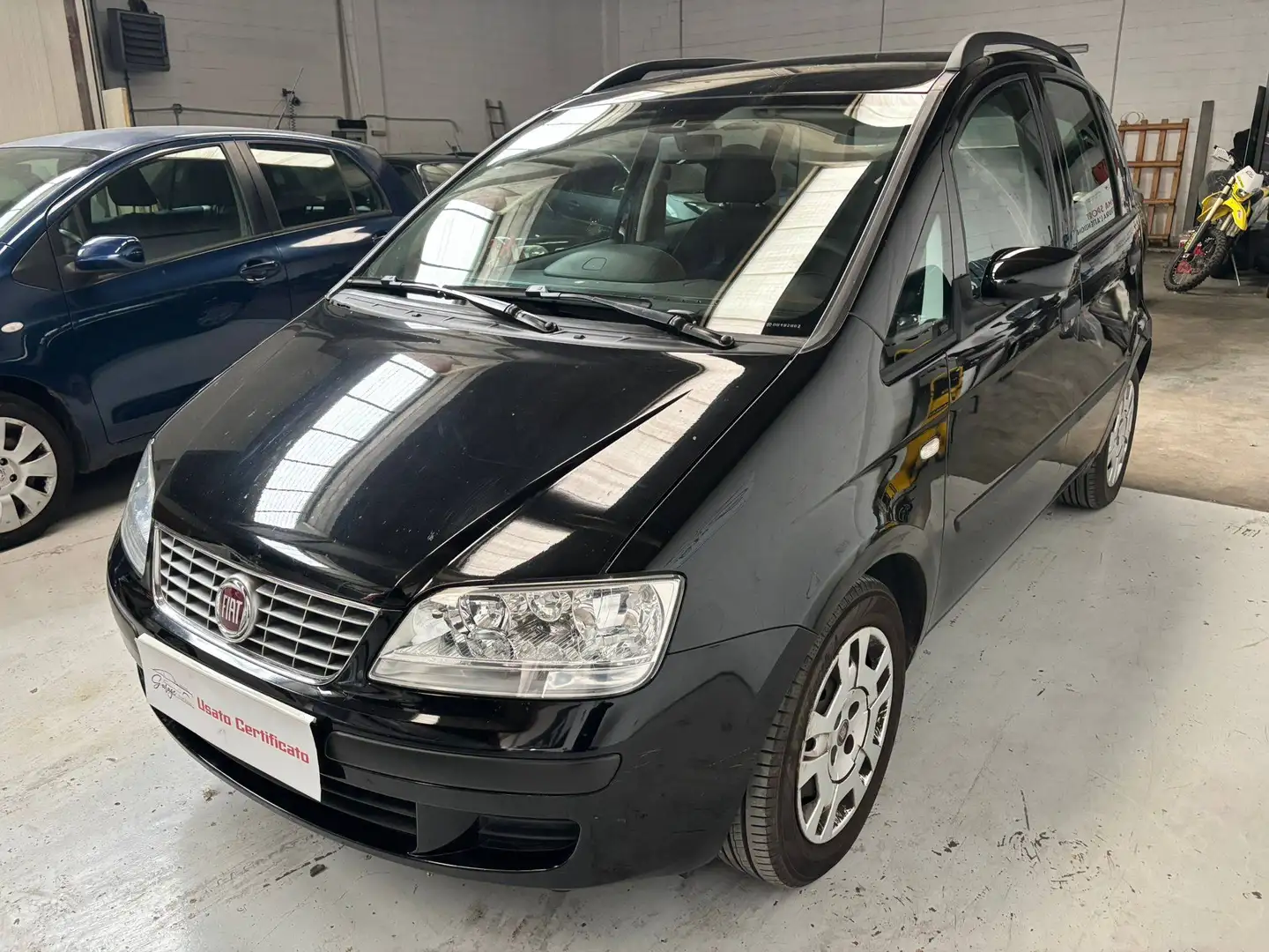 Fiat Idea Idea 1.4 Black Label FL Schwarz - 1