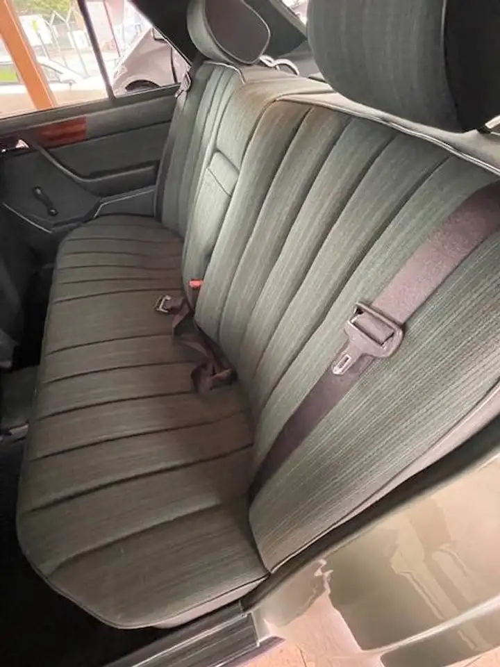 Mercedes-Benz E 230 E-Klasse, foto 8
