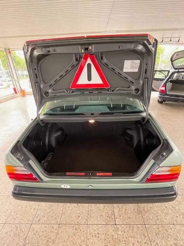 Mercedes-Benz E 230 E-Klasse, foto 6