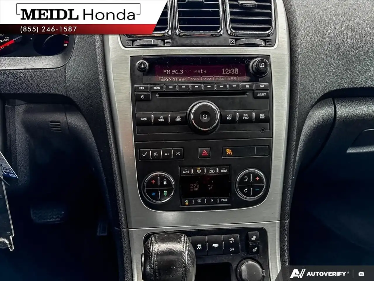 GMC Acadia снимка GMC Acadia