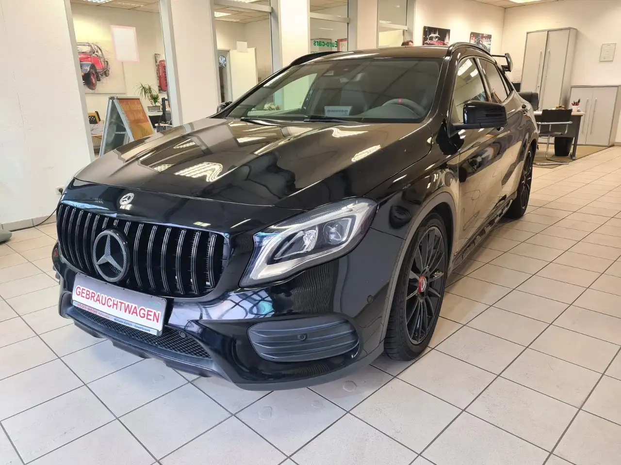 Mercedes-Benz GLA 220