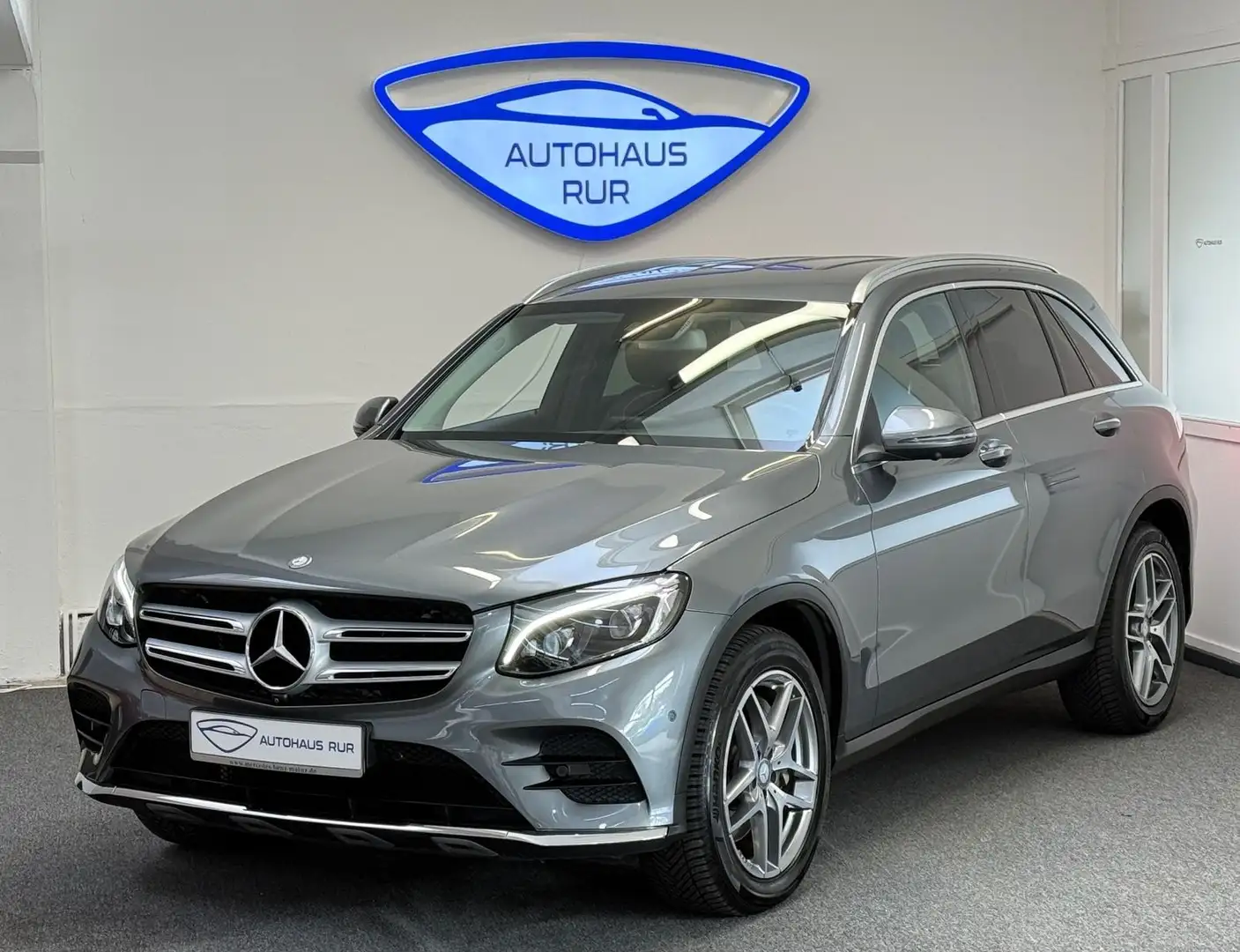 Mercedes-Benz GLC 250 d 4Matic AMG-LINE/1TE HAND/UNFALLFREI Gris - 1