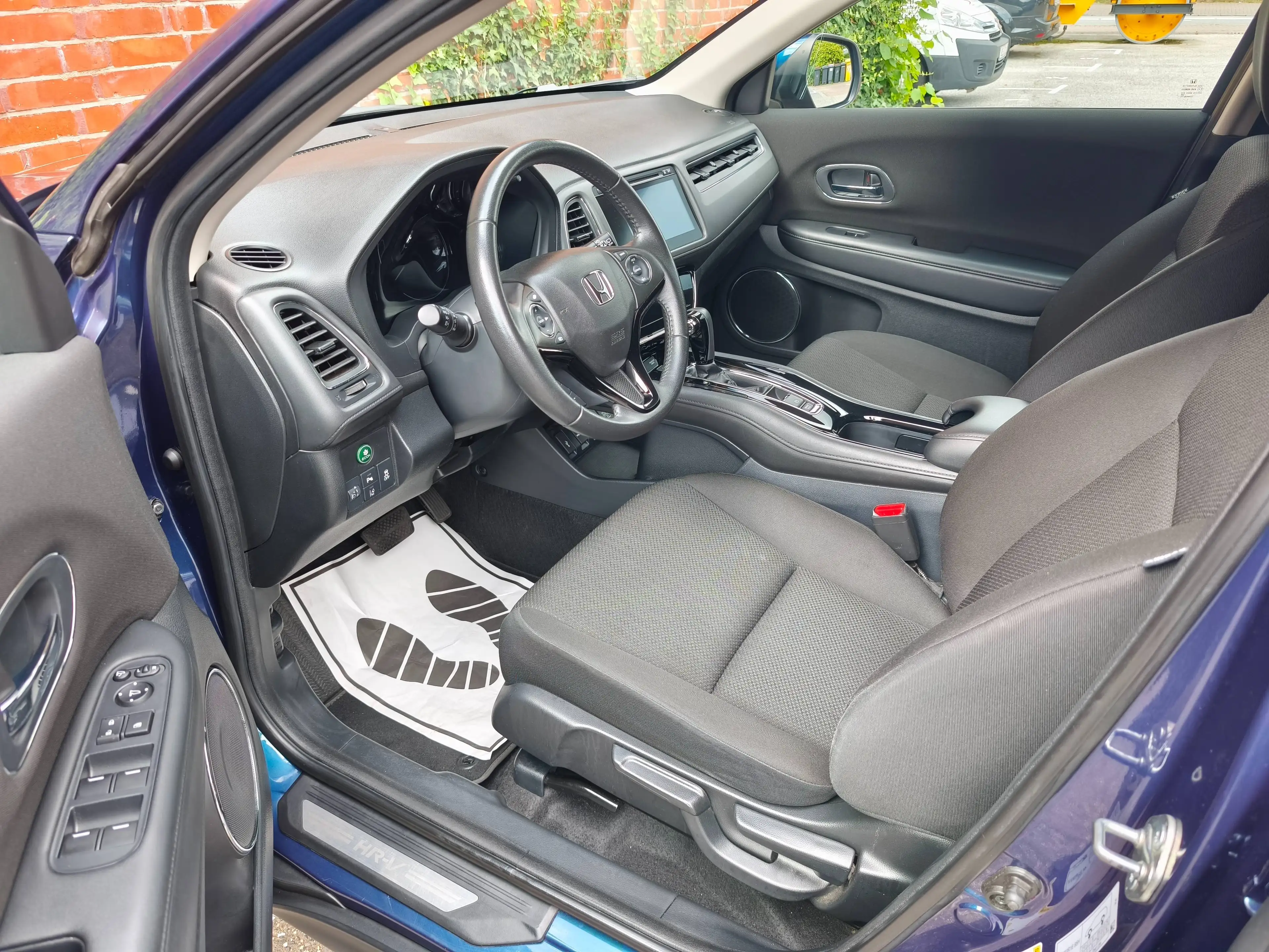 Honda HR-V Elegance+Insp.Tüv NEU+Bis zu 5J Garantie!!!Top Zustand!!! — photo 7