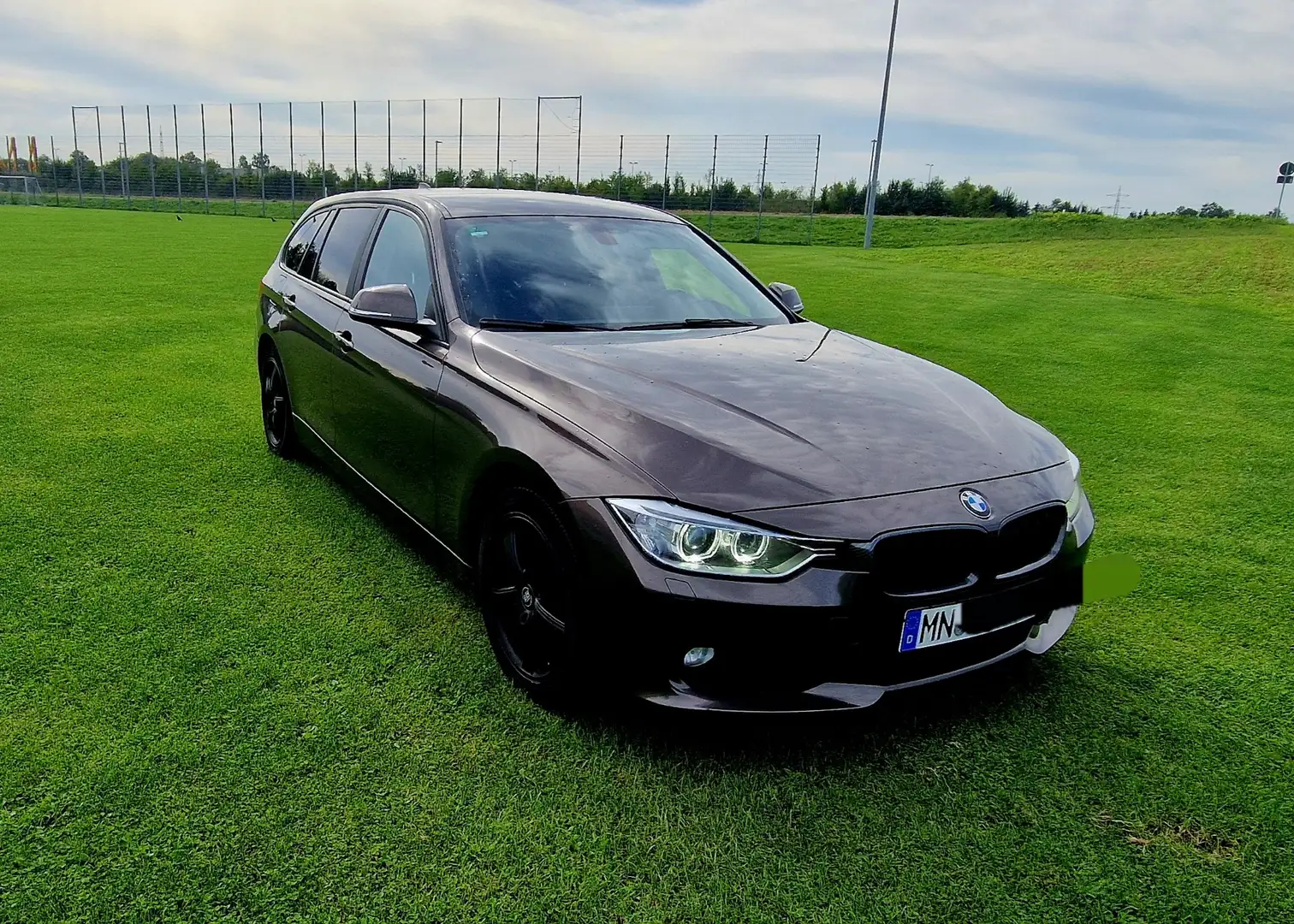 BMW 325 325 d Braun - 2