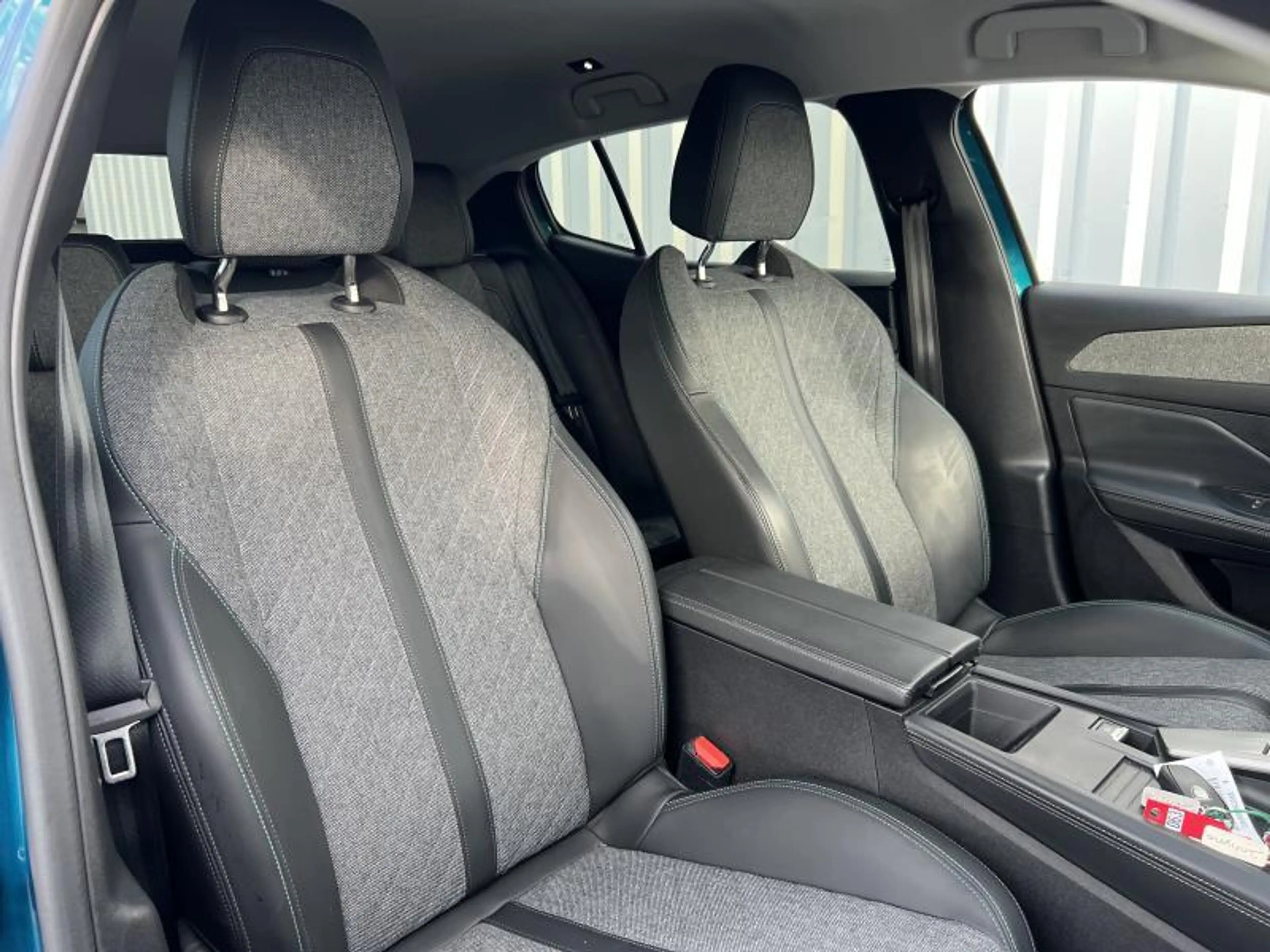 Peugeot 408 ALLURE*Caméra-Apple CarPlay AndroidAuto - GPS,.. — photo 10