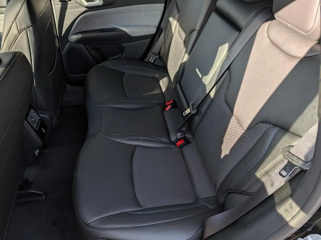 Jeep Compass снимка Jeep Compass