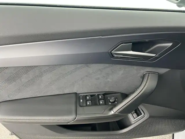 Cupra Formentor view 11