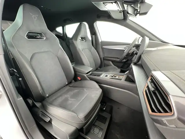 Cupra Formentor view 9