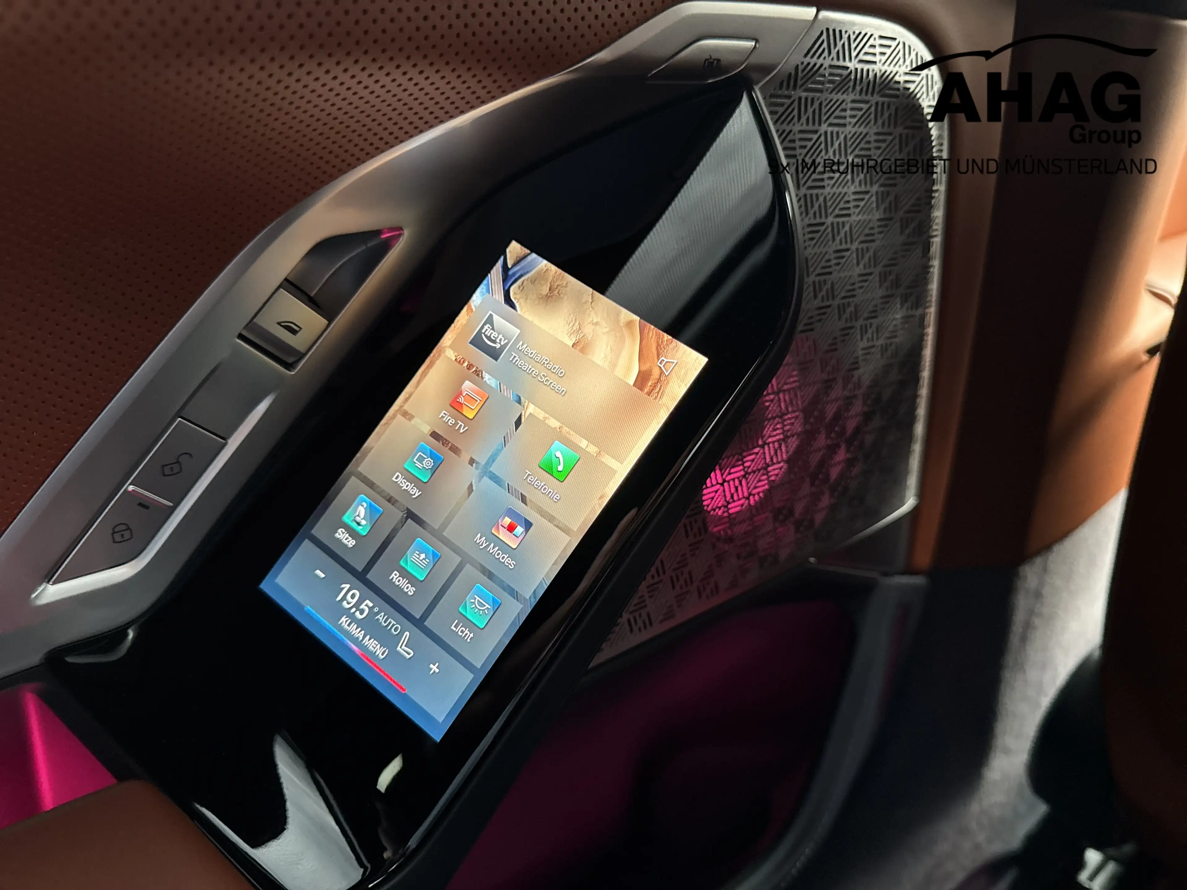 BMW i7 xDrive60 Limousine — photo 15
