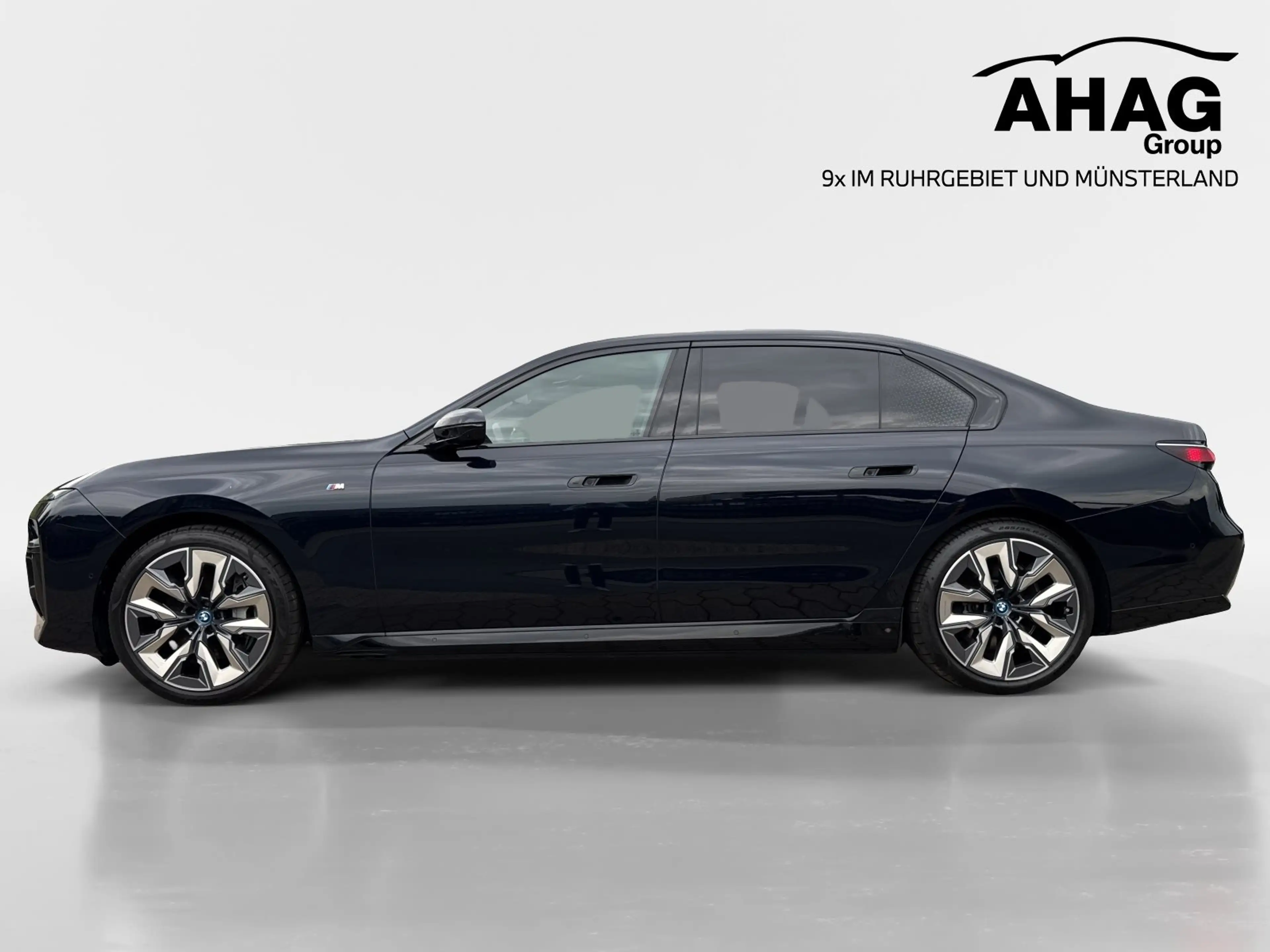 BMW i7 xDrive60 Limousine — photo 6