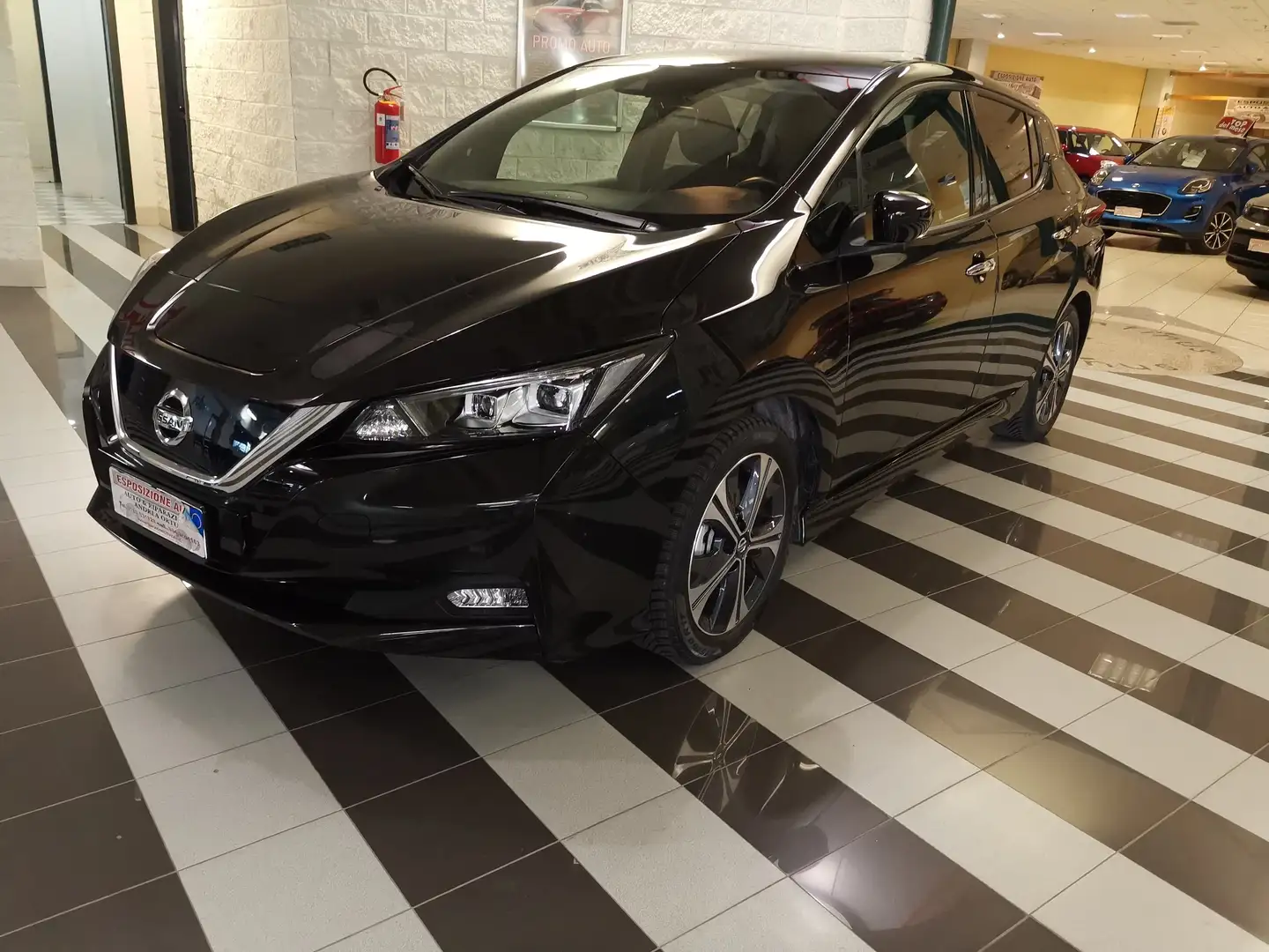 Nissan Leaf N-Connecta 40 kWh 06/2021 Nero - 2