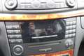 Mercedes-Benz E 240 E-KLASSE AUTOMAAT / UNIEKE YOUNGTIMER!! / MAANDAG Grijs - thumbnail 11