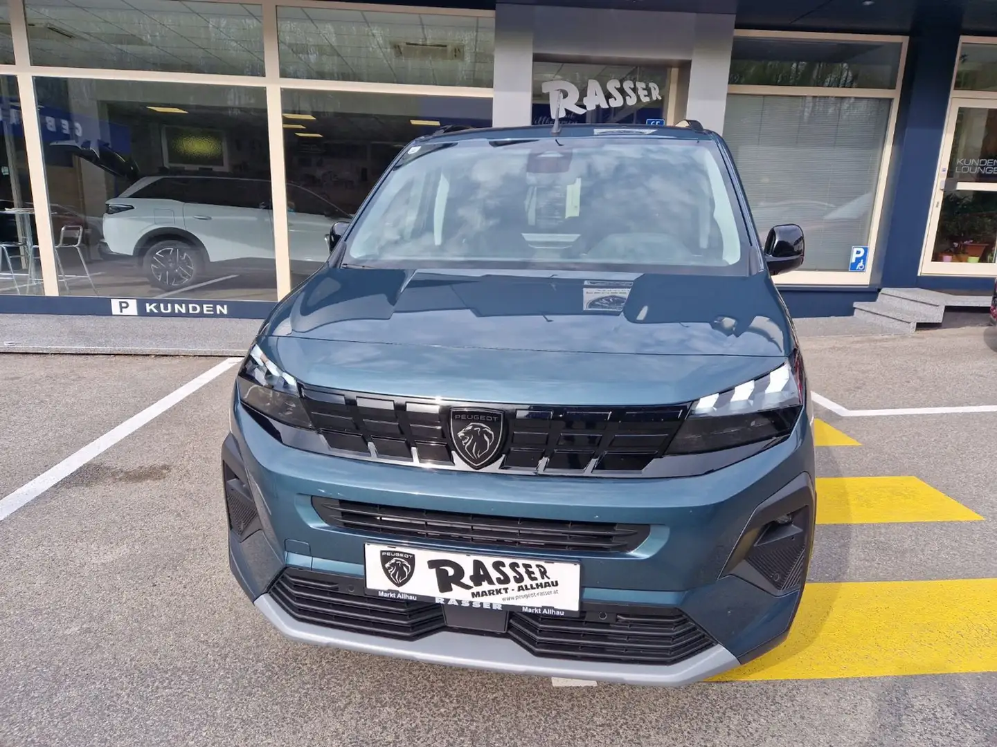 Peugeot Rifter GT L2 1,5 BHDI 130 EAT8 7-Sitzer Blau - 1