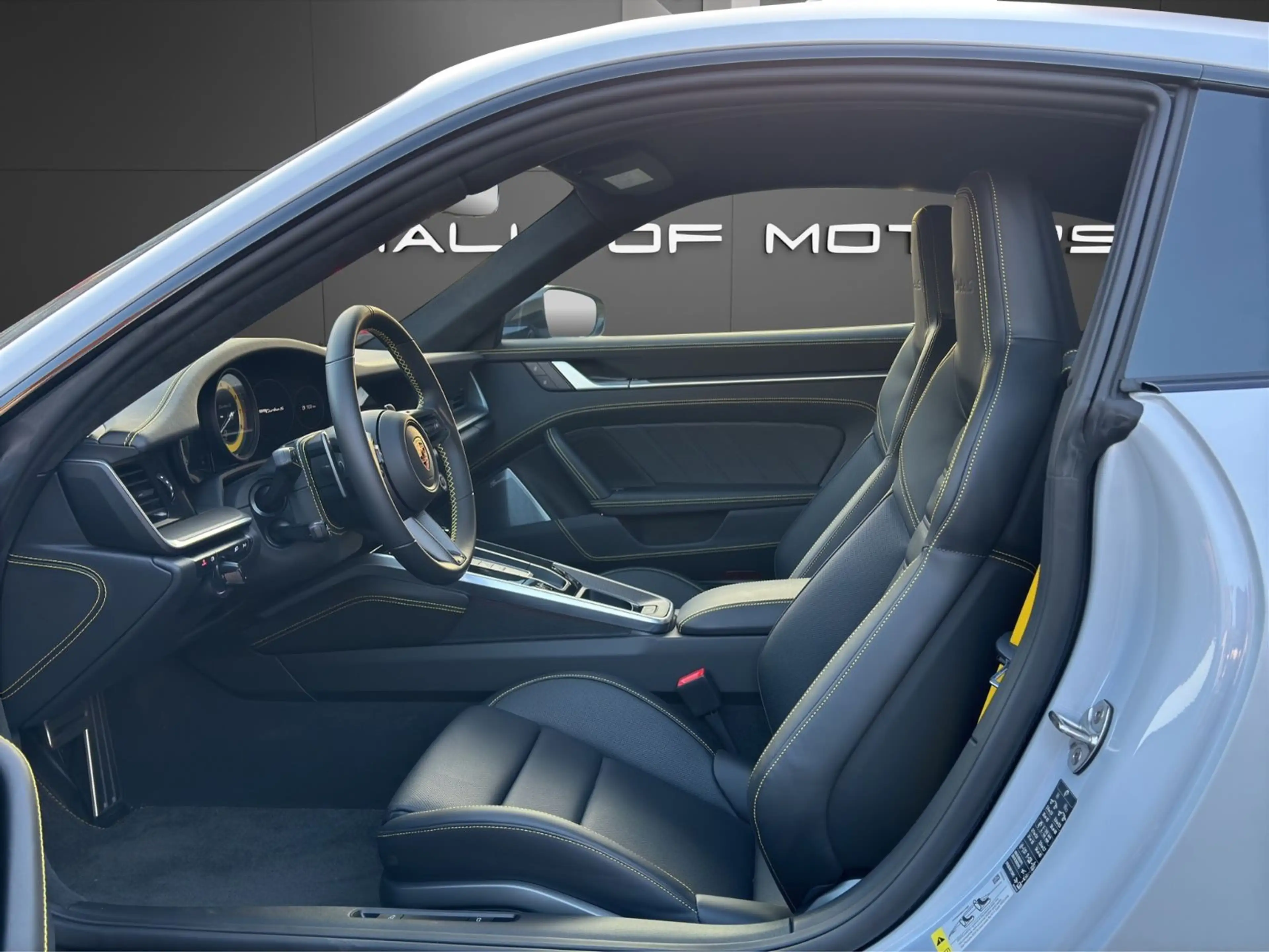Porsche 911 992 Turbo S |PPF |Lift |Carbon |Leichtbau. — photo 9