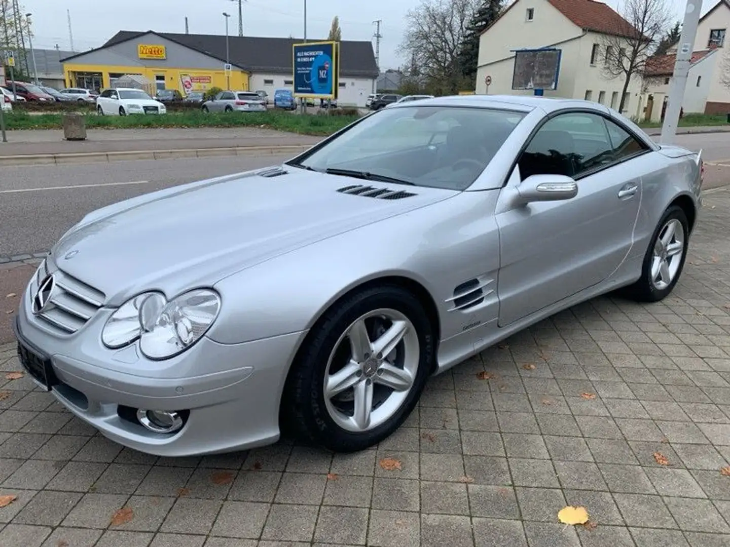 Mercedes-Benz SL 350 2.Hand, erst 37072km, E-Sitze, Tempomat Silber - 1