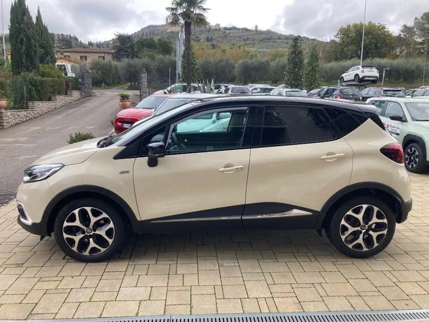 Renault Captur dCi 8V 110 CV Start&Stop Energy Sport Edition2 Beige - 2