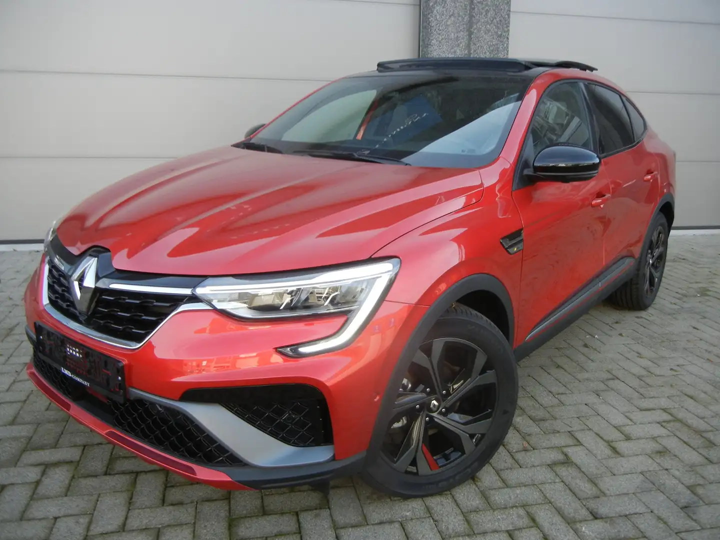Renault Arkana RS LINE E-TECH Hybrid 145 Rood - 1