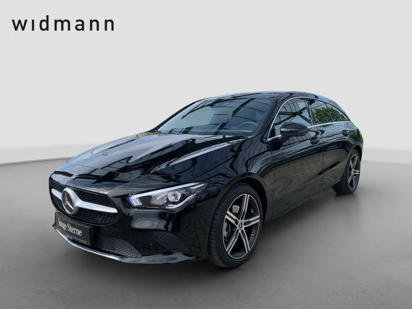Mercedes-Benz CLA 180 SB Panorama*Burmester*Navi*PTS*Kam*SpurH Black - 1