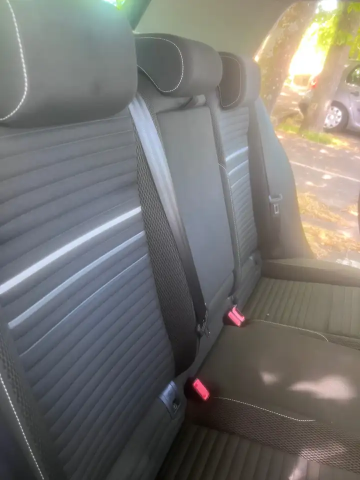 Volkswagen Golf Standard Model — photo 8