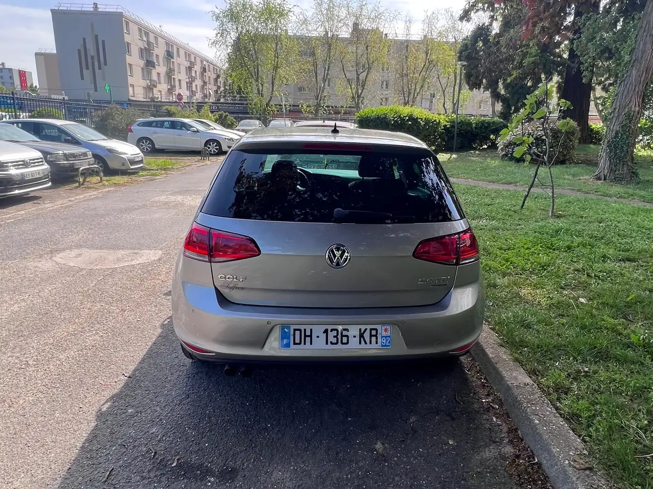 Volkswagen Golf Standard Model — photo 6