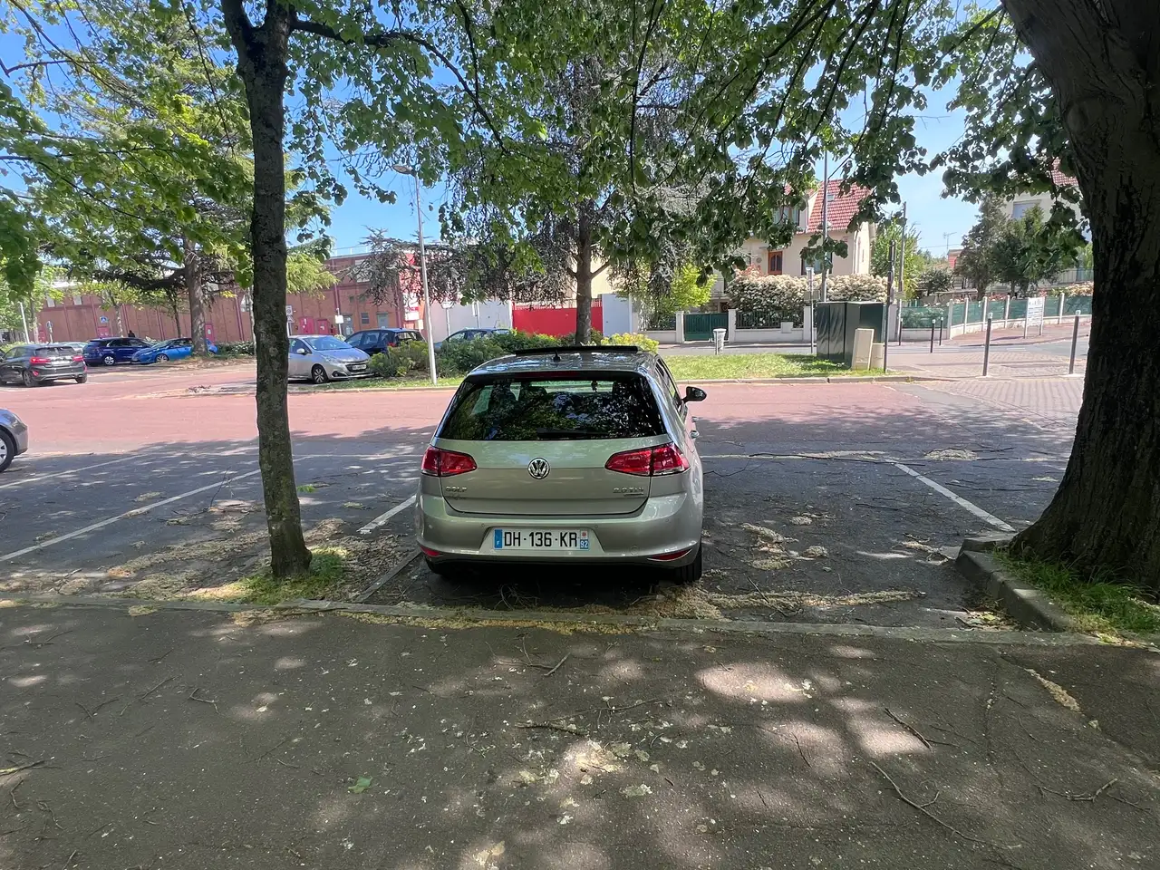 Volkswagen Golf Standard Model — photo 11