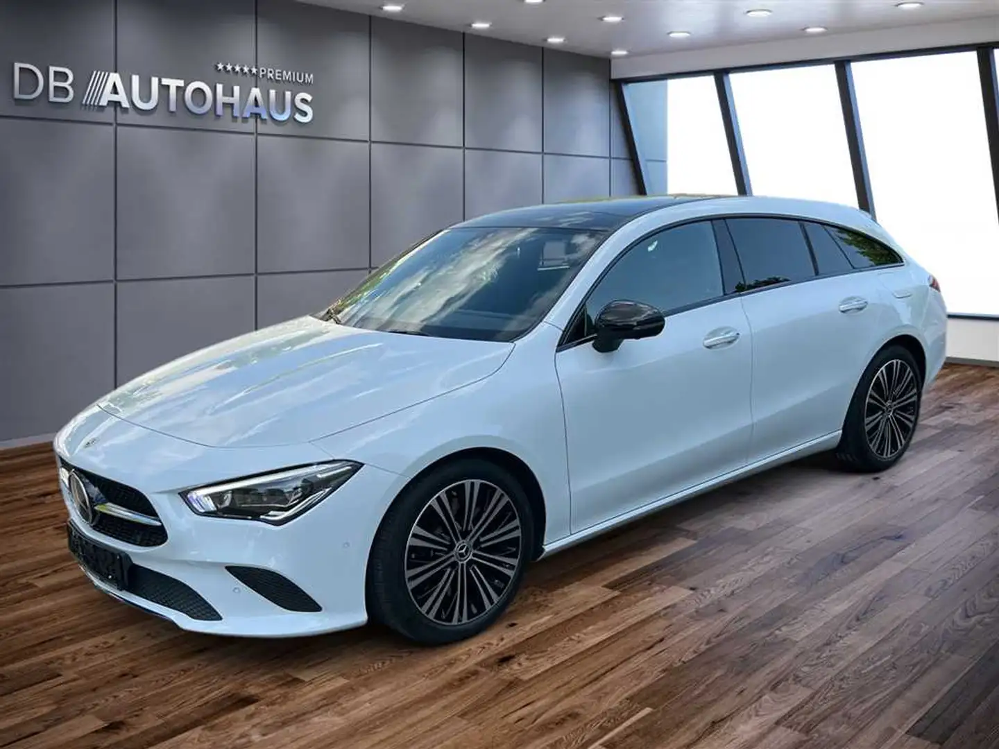 Mercedes-Benz CLA 250 Progressive DCT Weiß - 1