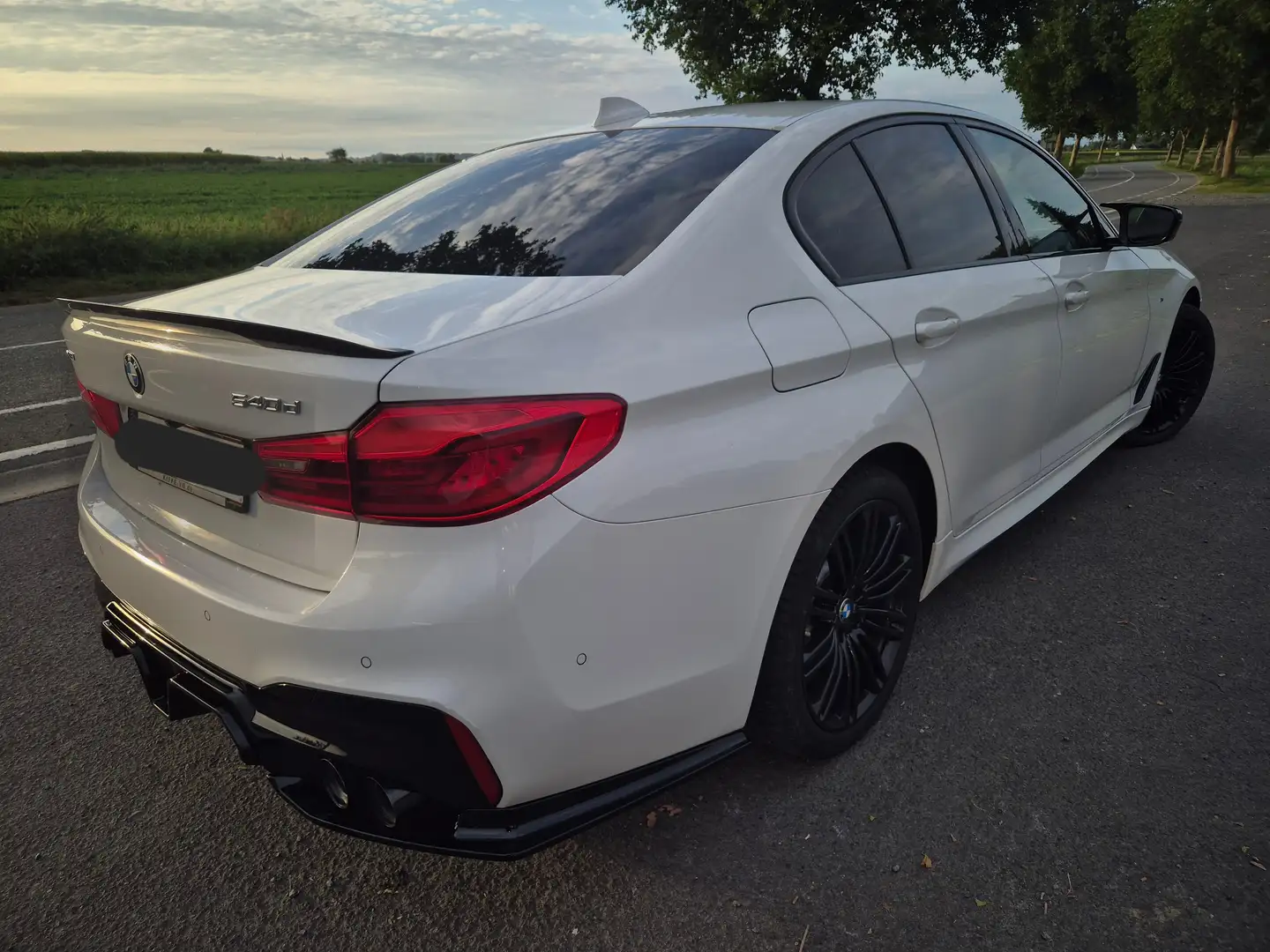 BMW 540 540D Pack M / ALPINA / Xdrive 4x4 / Cuir / - 2