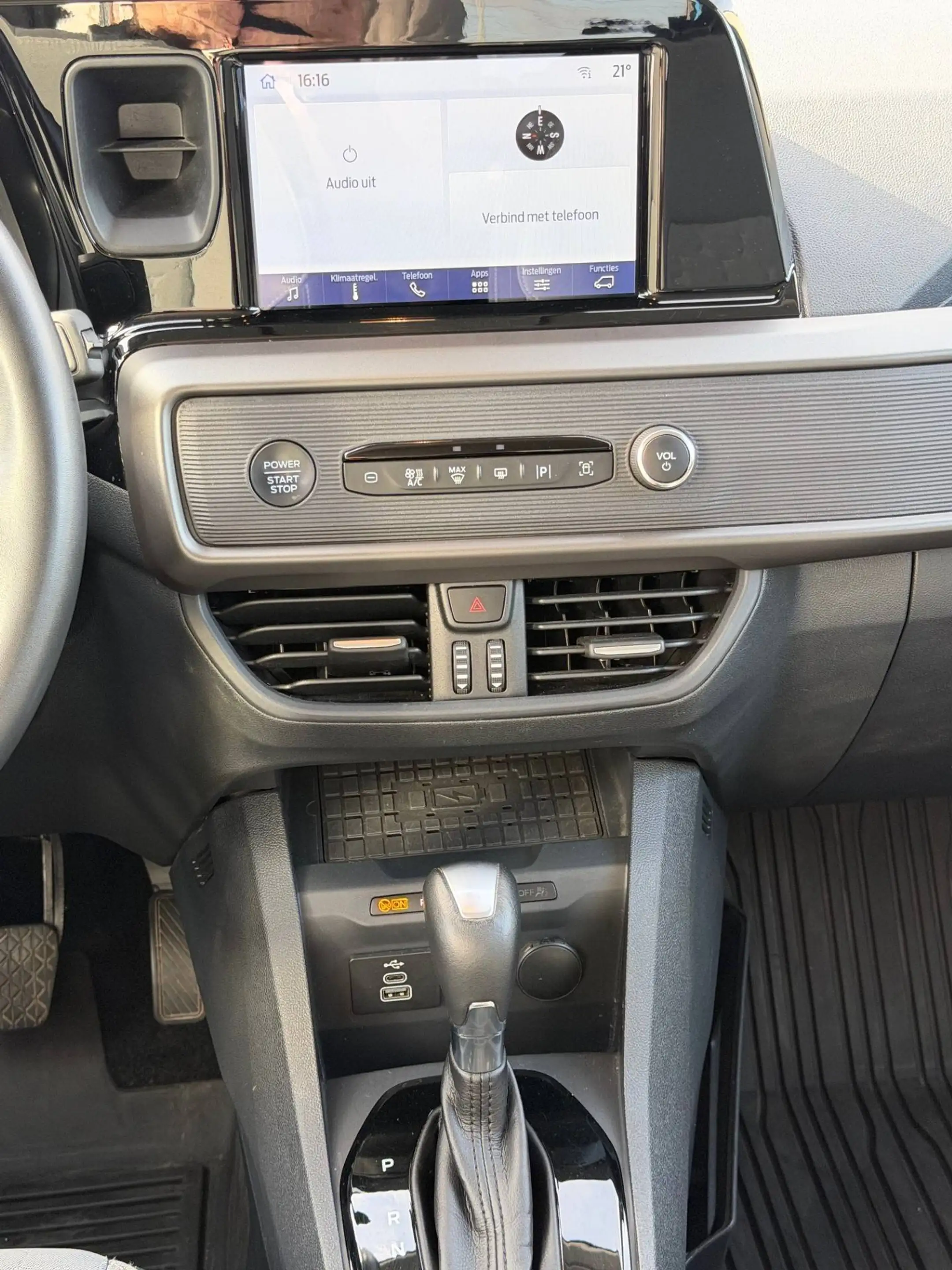 Ford Tourneo Courier Tourneo Courier 1.0 EcoBoost Titanium Titanium — photo 7