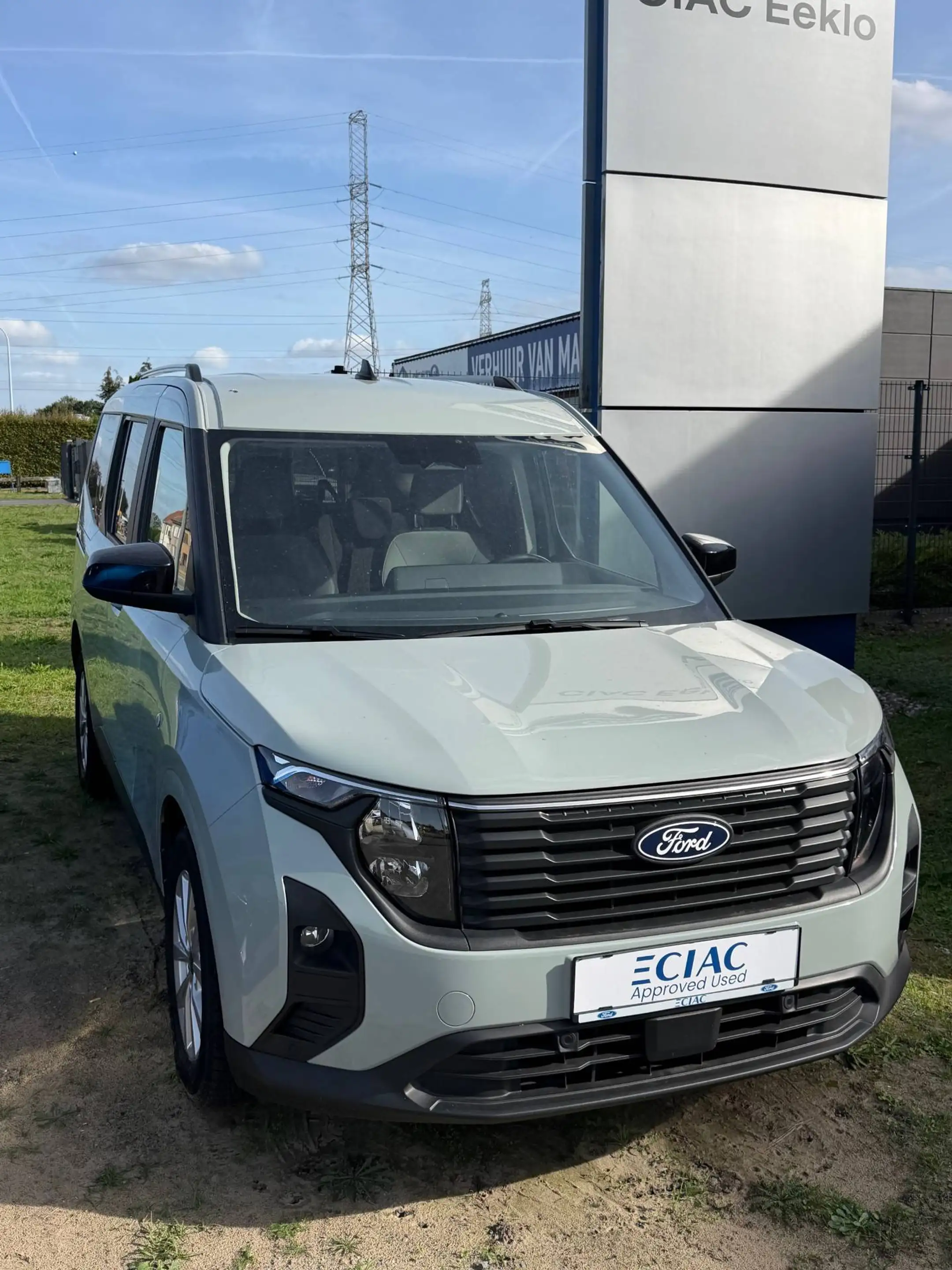 Ford Tourneo Courier Tourneo Courier 1.0 EcoBoost Titanium Titanium