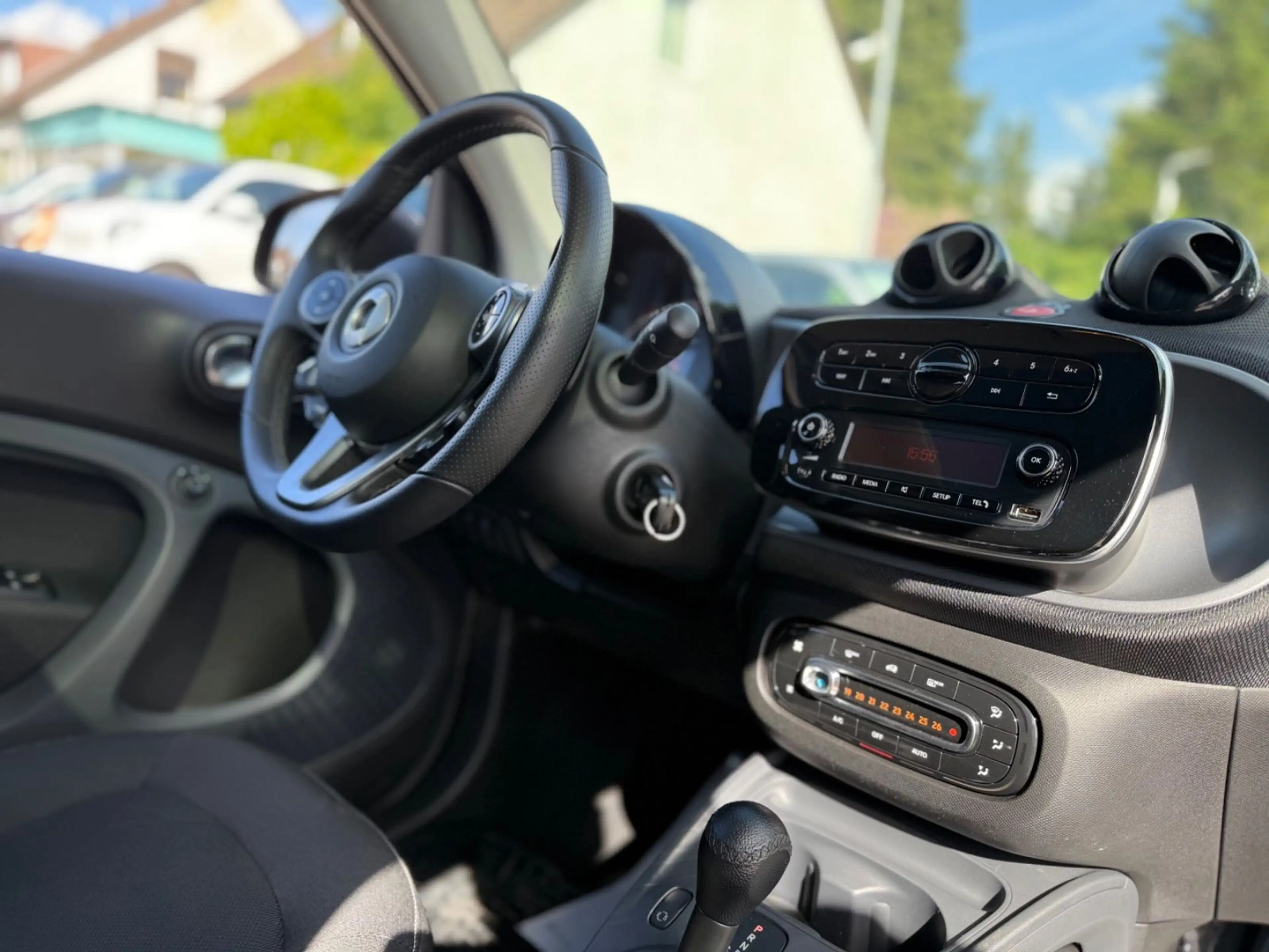 smart forTwo *PANORAMA*SITZHEIZUNG*SPORT PAKET* — photo 16