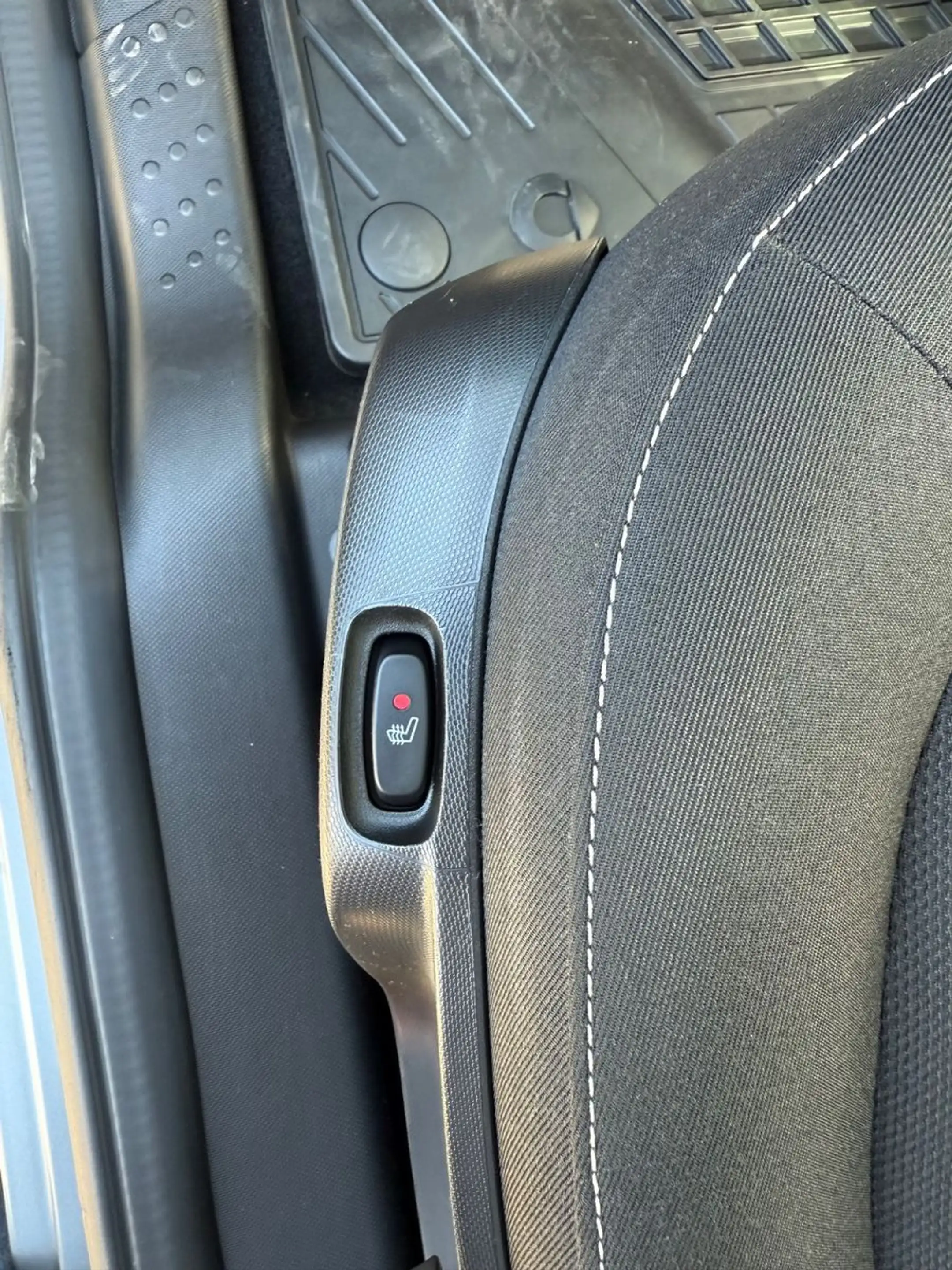 smart forTwo *PANORAMA*SITZHEIZUNG*SPORT PAKET* — photo 30