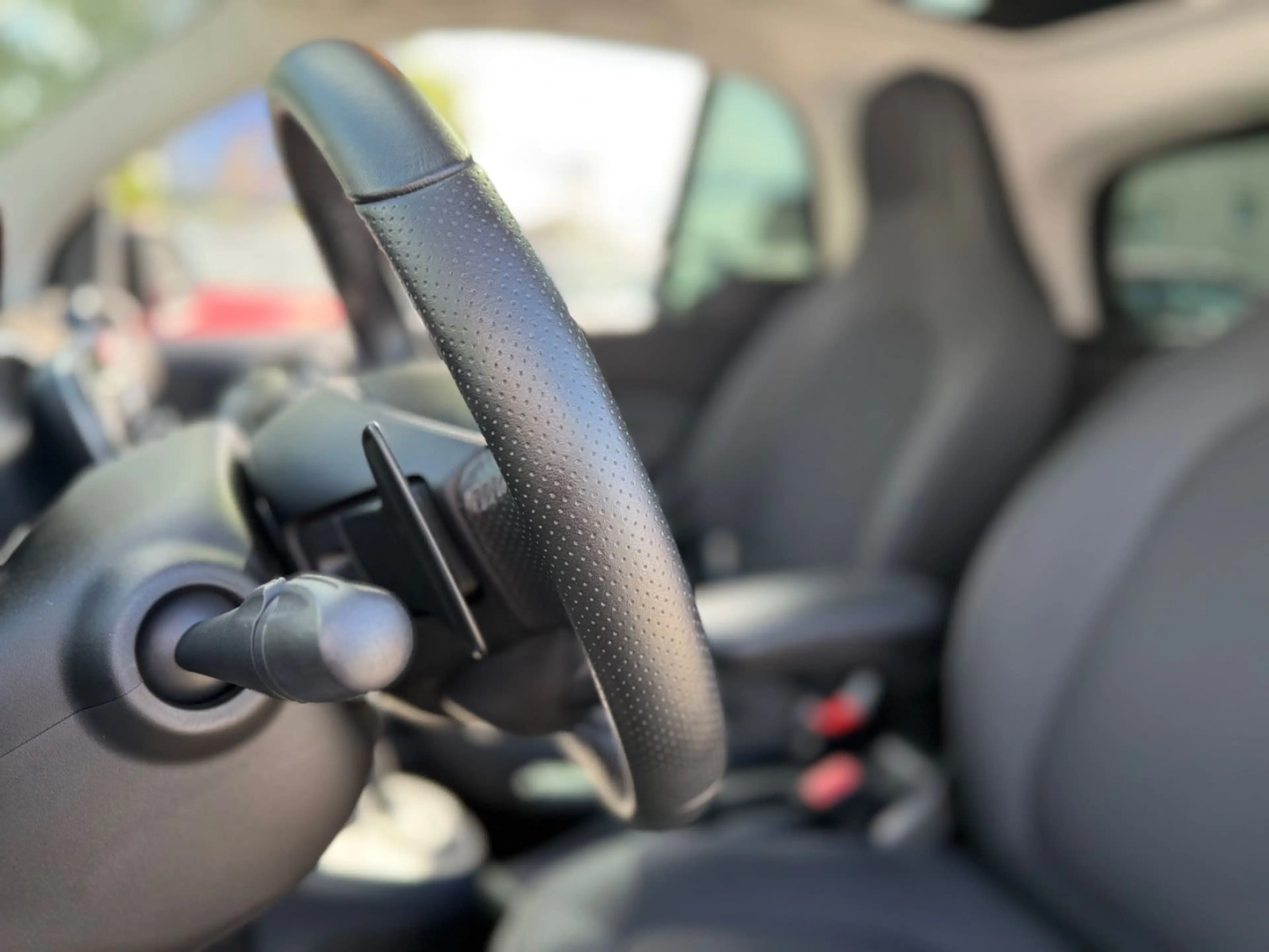 smart forTwo *PANORAMA*SITZHEIZUNG*SPORT PAKET* — photo 24