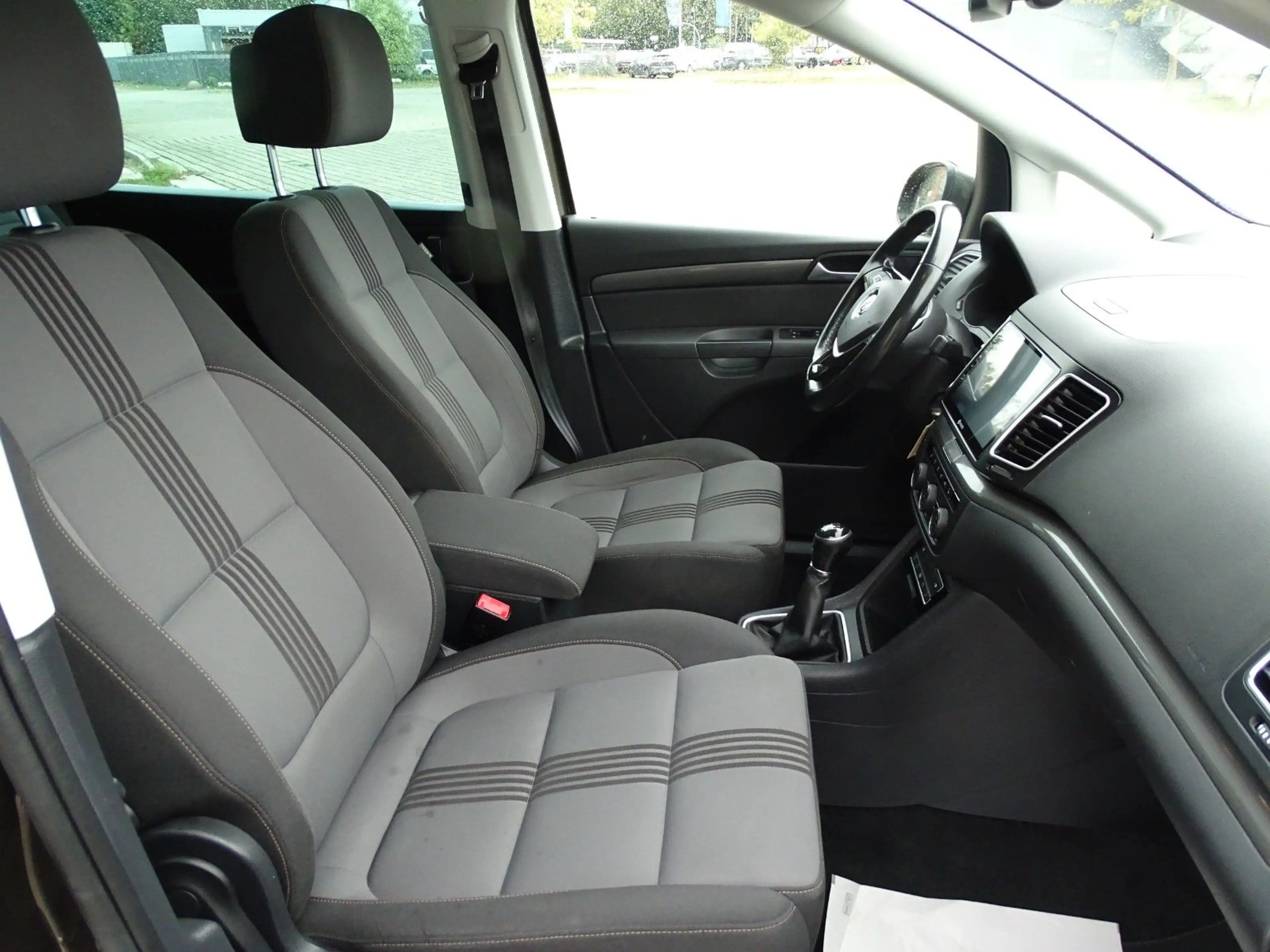Volkswagen Sharan ALLSTAR*7 SITZE*KAMERA*PANO*AHK*TEMPOMAT* — photo 10