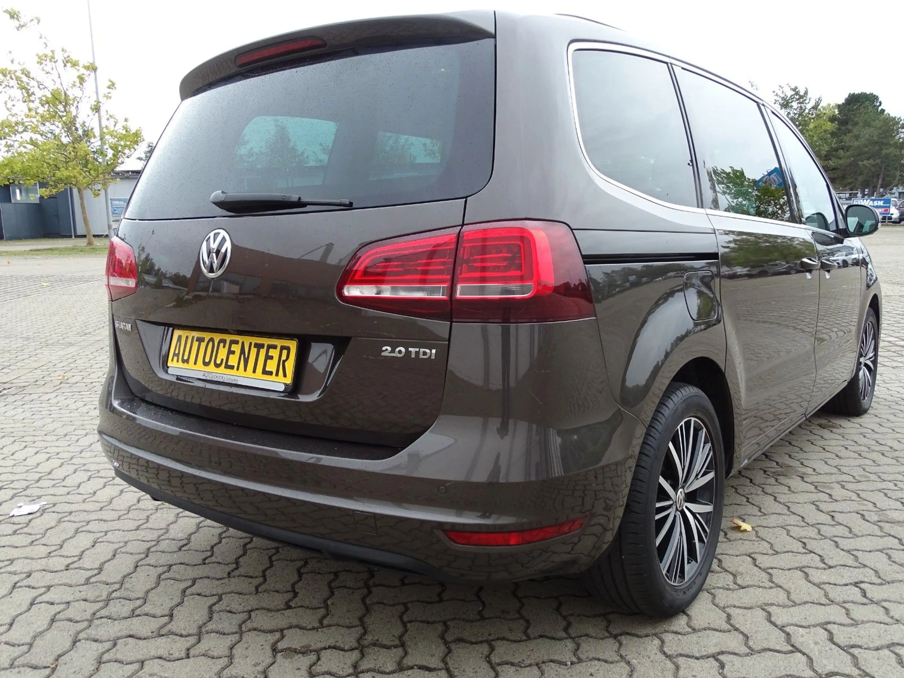 Volkswagen Sharan ALLSTAR*7 SITZE*KAMERA*PANO*AHK*TEMPOMAT* — photo 3