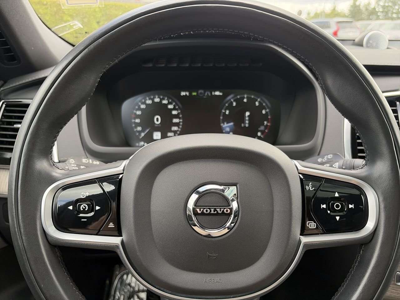 2022 Volvo XC90 Inscription Local BC Unit | HUD | B&amp;W Sound | thumb 22
