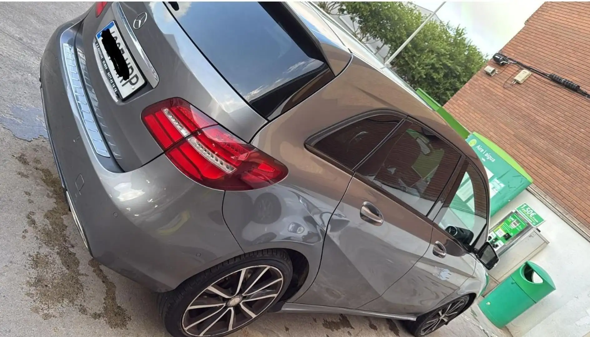 Mercedes-Benz 200 Szary - 2