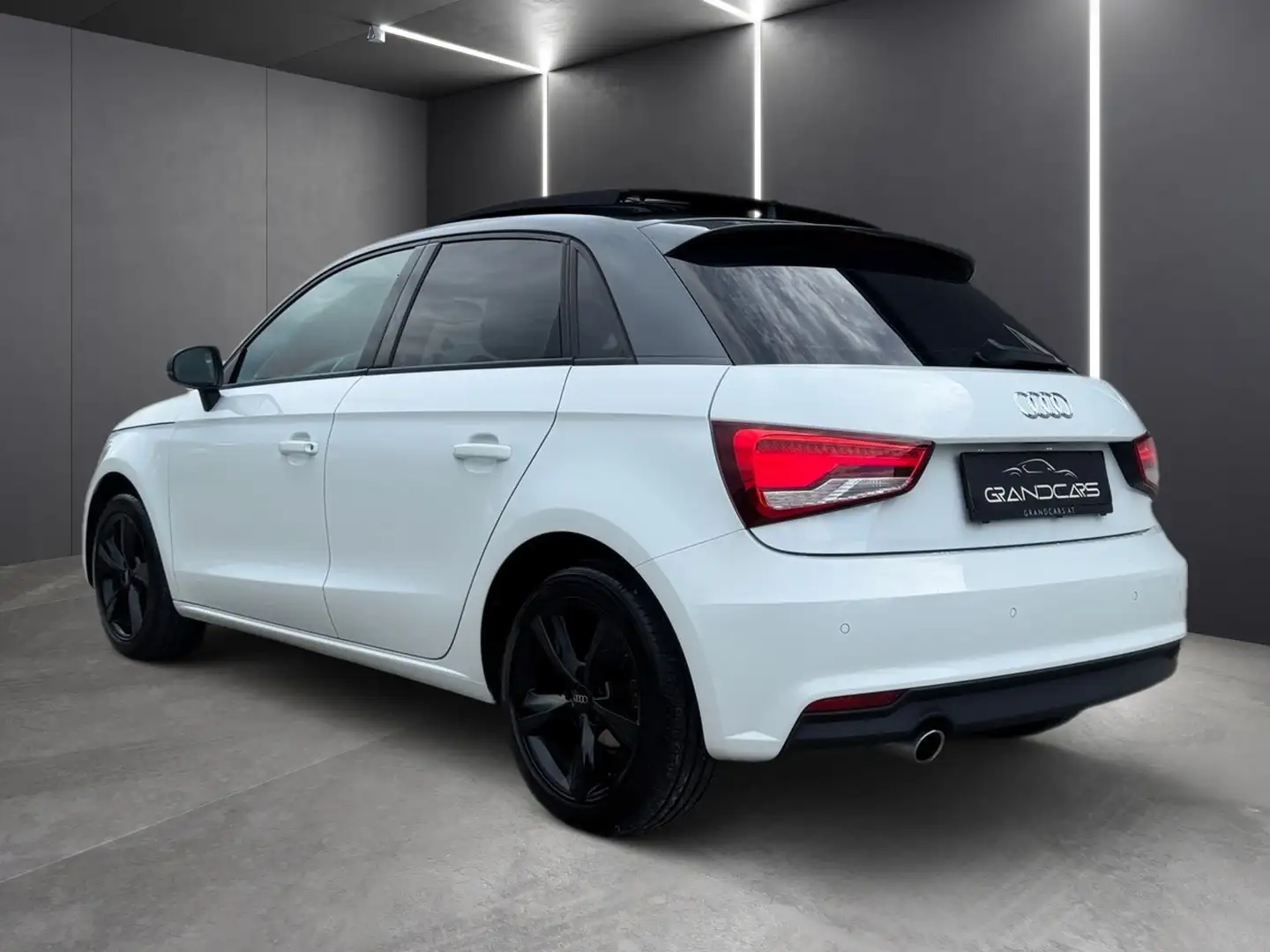 Audi A1 intense *SCHIEBEDACH* Weiß - 2