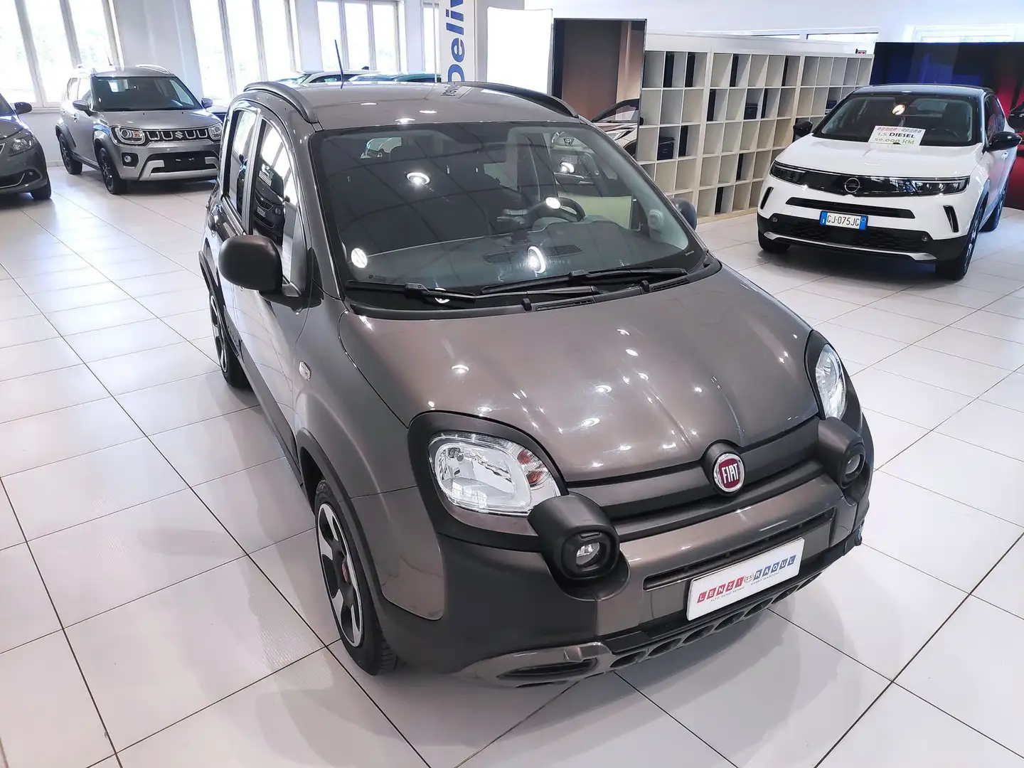 Fiat Panda 1.0 FireFly S&S Hybrid City Cross*GARANTITA* Grijs - 1