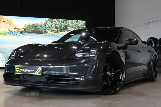 Porsche Taycan 4S 93.4 kWh Performance Batt. **LED/LEDER/360°CAM/BOSE/ACC/CHRONO**