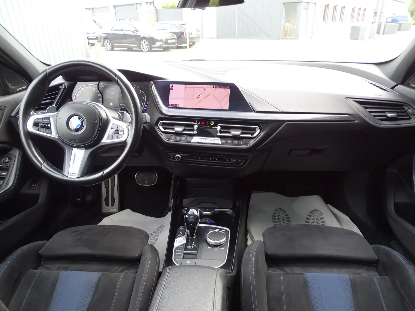 BMW 135 1-serie M135i xDrive High Executive PANORAMADAK|HA Bleu - 2
