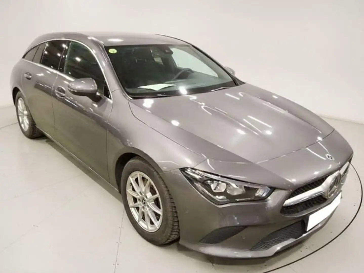 Mercedes-Benz CLA 200 SHOOTING BRAKE 2.0 D BUSINESS SOLUTI Gris - 2